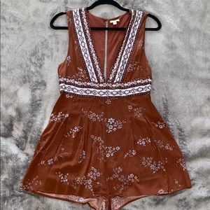 Ecoté Maroon and baby blue romper
